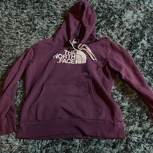 Women’s Size Large North Face Sweatshirt